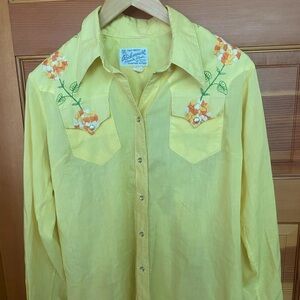 Rock Mount Tru-West pearl snap